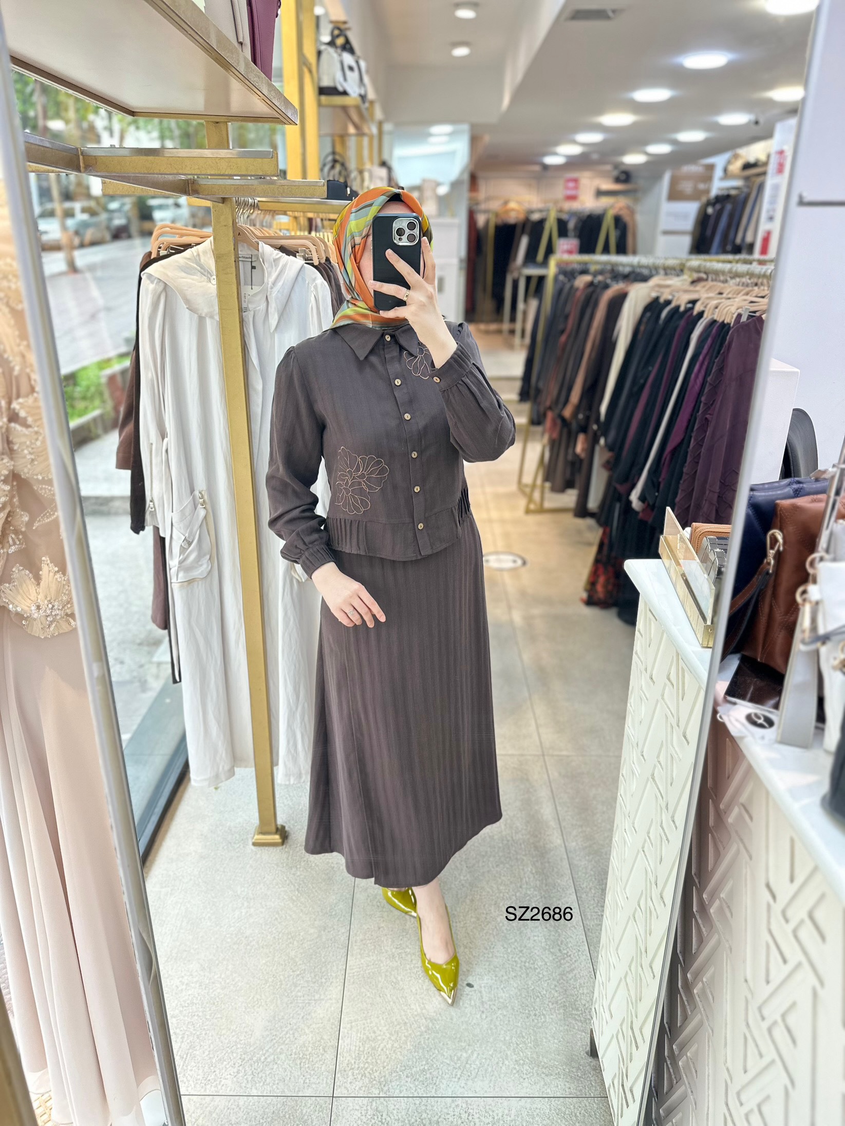 SZ2686 Çiçek Detaylı Keten Takım - Görsel 6
